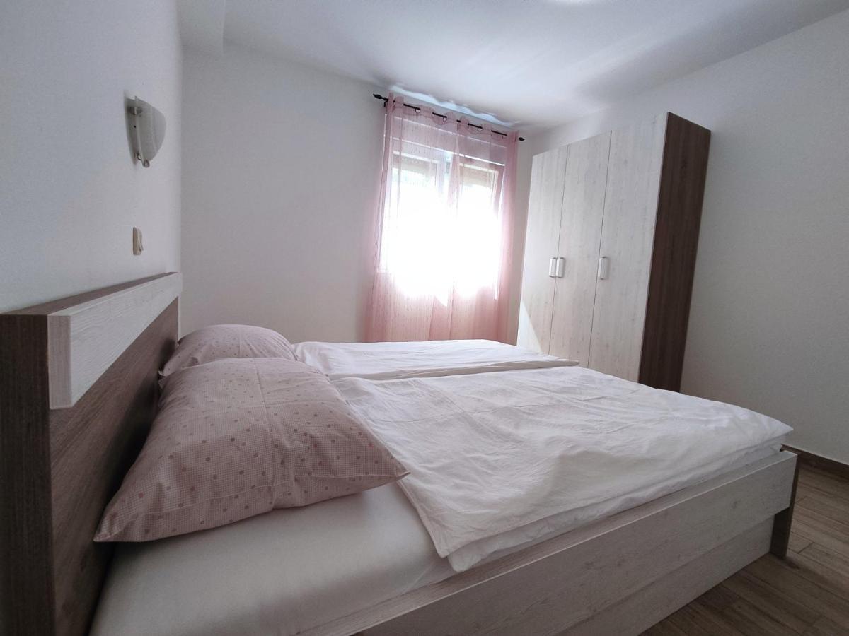 Apartments Jaska Supetarska Draga Exterior photo